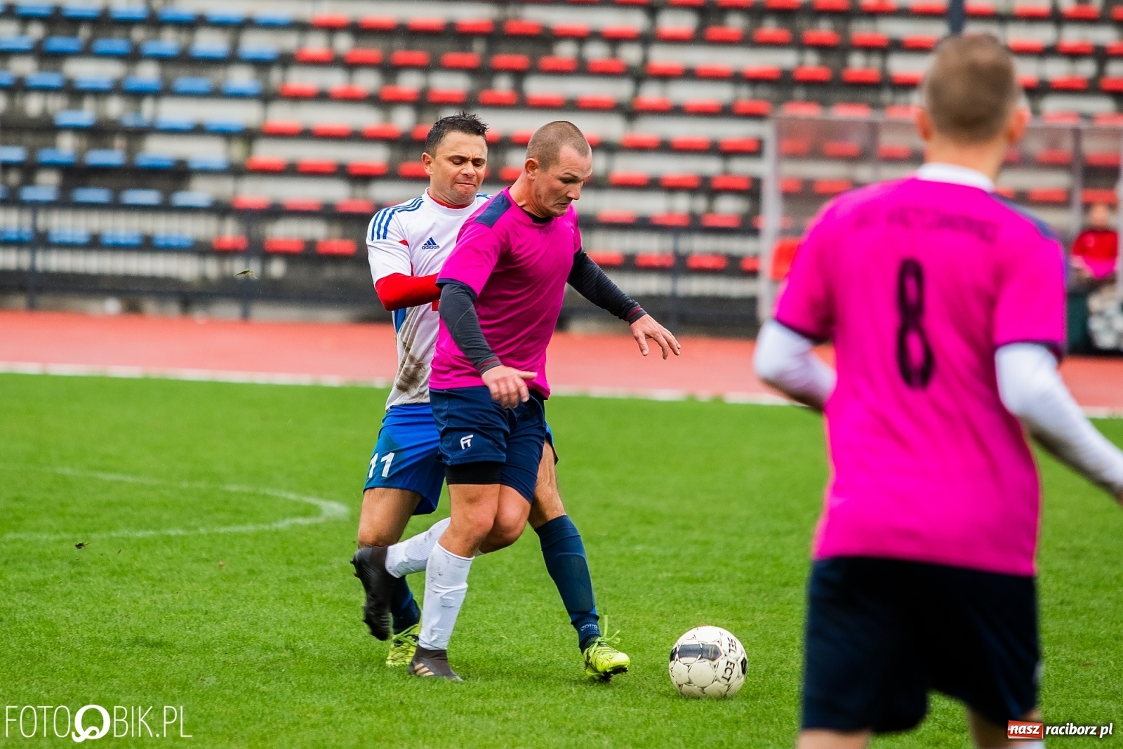 Zdjęcie w galerii na portalu naszraciborz.pl: Klasa okręgowa. Derbowe starcie na remis wiadomości z regionu