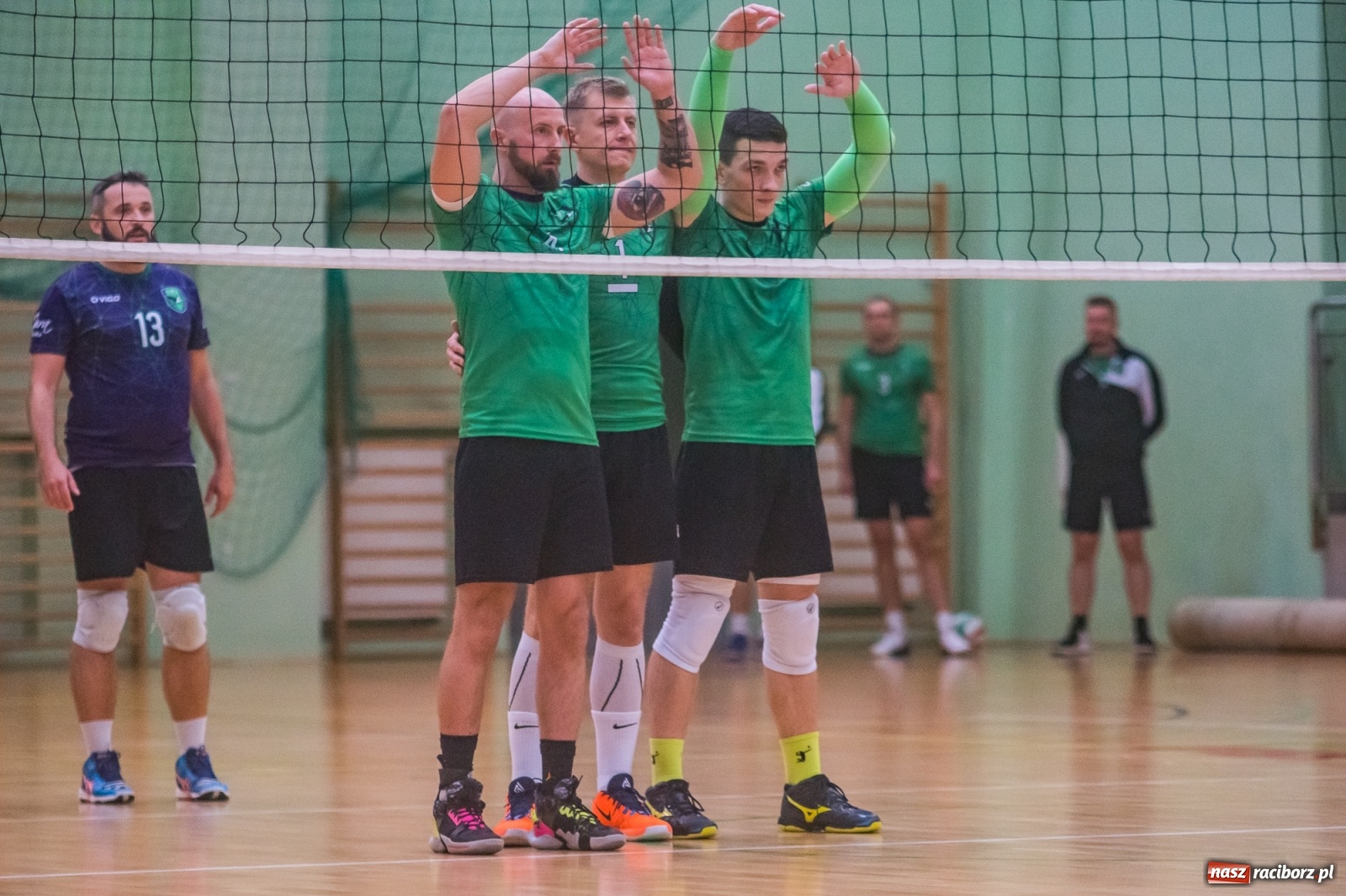 Zdjęcie w galerii na portalu naszraciborz.pl: Szybkie 3:0 i do domu. Siatkarze Rafako liderami I ligi śląskiej [FOTO i WIDEO] wiadomości z regionu
