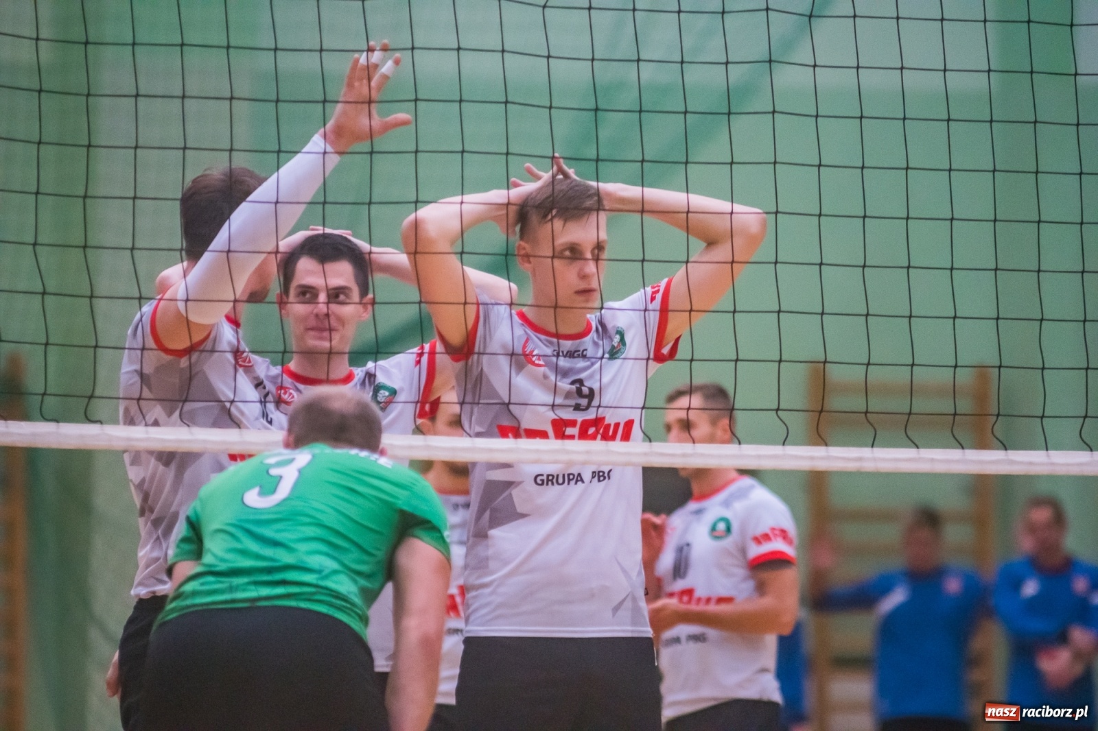 Zdjęcie w galerii na portalu naszraciborz.pl: Szybkie 3:0 i do domu. Siatkarze Rafako liderami I ligi śląskiej [FOTO i WIDEO] wiadomości z regionu