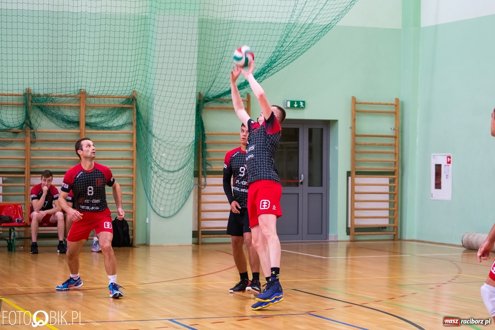 Zdjęcie w galerii na portalu naszraciborz.pl: Druga kolejka RLPS w Arenie Rafako wiadomości z regionu