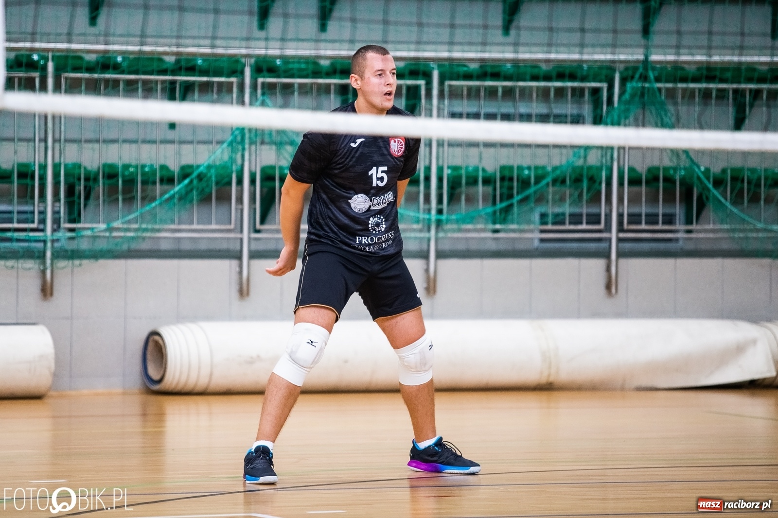 Zdjęcie w galerii na portalu naszraciborz.pl: Druga kolejka RLPS w Arenie Rafako wiadomości z regionu