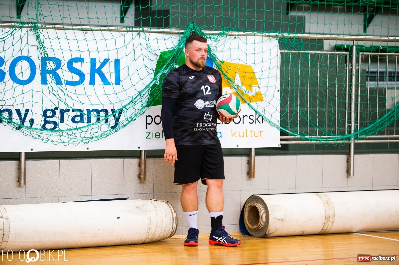 Zdjęcie w galerii na portalu naszraciborz.pl: Druga kolejka RLPS w Arenie Rafako wiadomości z regionu