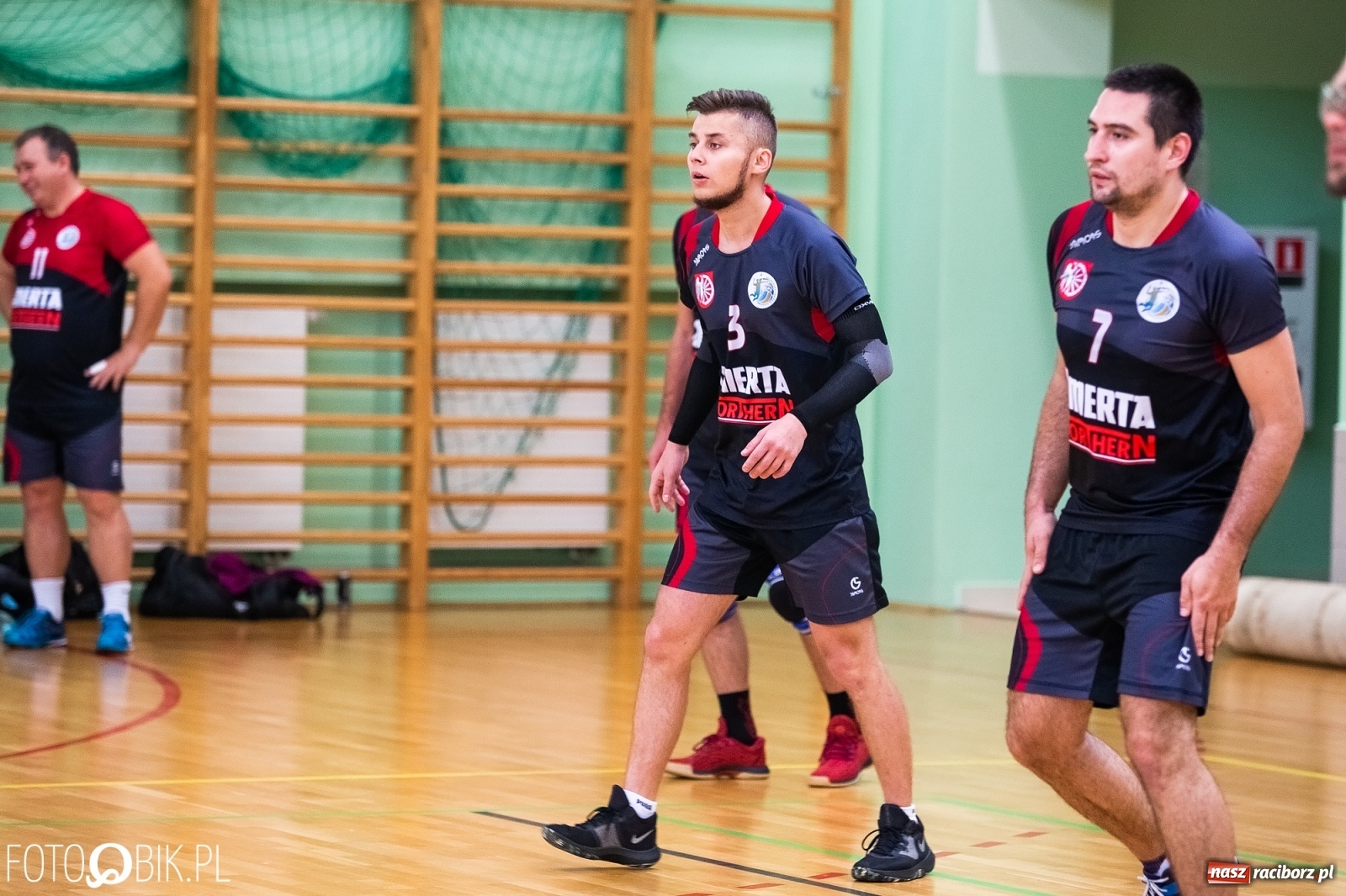 Zdjęcie w galerii na portalu naszraciborz.pl: Druga kolejka RLPS w Arenie Rafako wiadomości z regionu