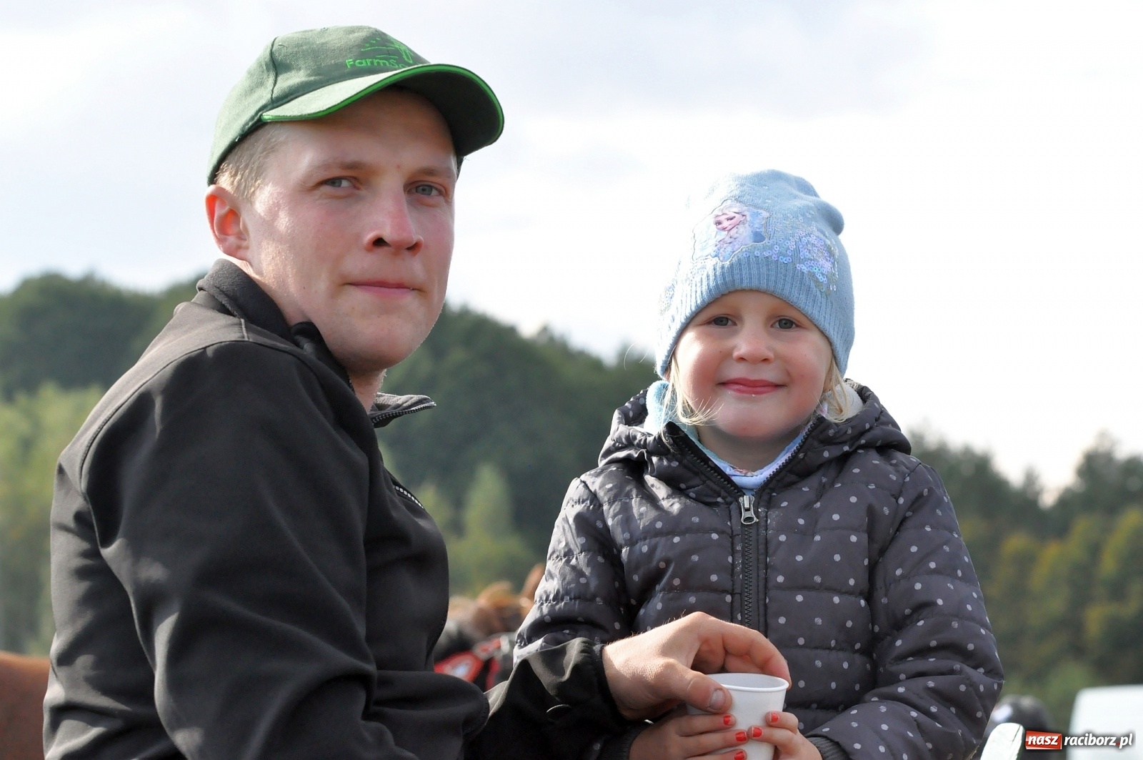 Zdjęcie w galerii na portalu naszraciborz.pl: W Łańcach na Hubertusie dwa razy gonili lisa [FOTO i WIDEO]  wiadomości z regionu