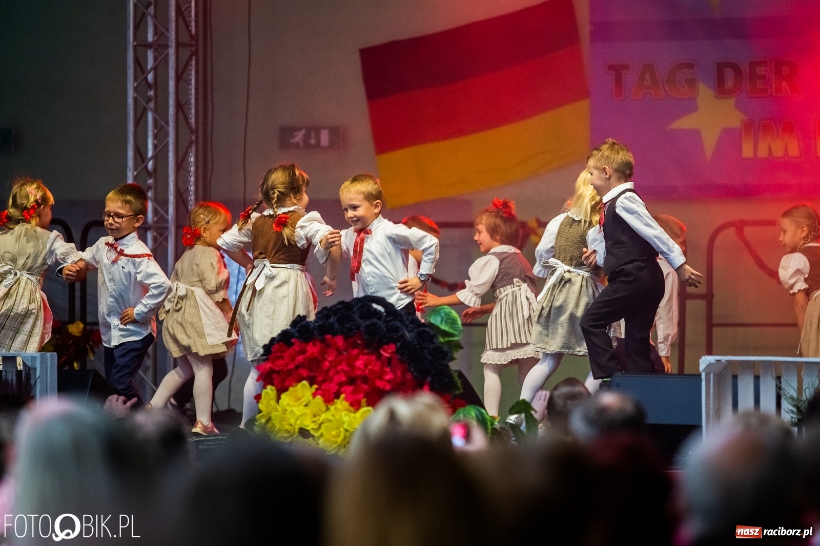 Zdjęcie w galerii na portalu naszraciborz.pl: Dzień Kultury Niemieckiej w Pietrowicach Wielkich wiadomości z regionu