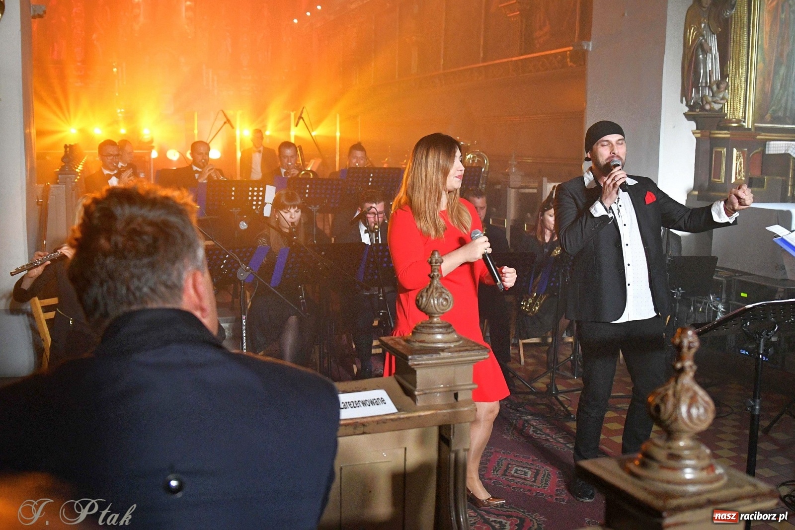 Zdjęcie w galerii na portalu naszraciborz.pl: Dzień Papieski. Wyjątkowy koncert w kościele farnym  wiadomości z regionu