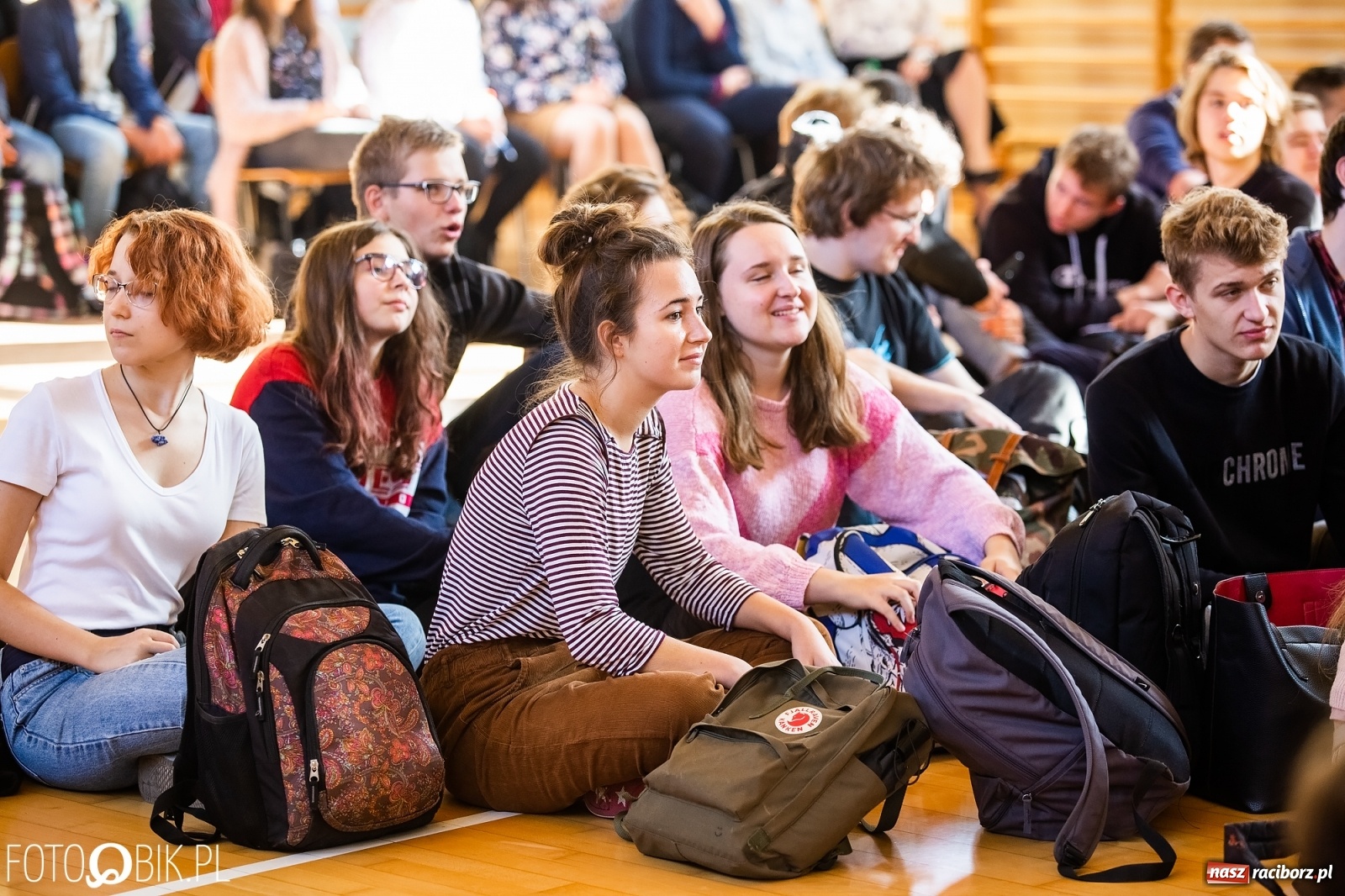 Zdjęcie w galerii na portalu naszraciborz.pl: Turniej Gier i Zabaw Językowych w II LO wiadomości z regionu