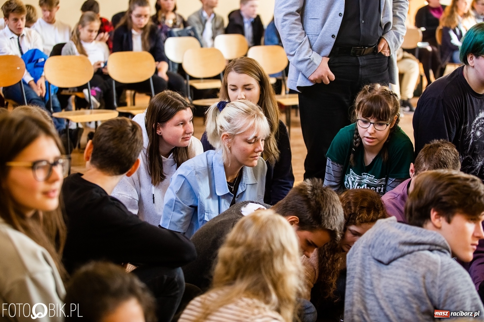 Zdjęcie w galerii na portalu naszraciborz.pl: Turniej Gier i Zabaw Językowych w II LO wiadomości z regionu