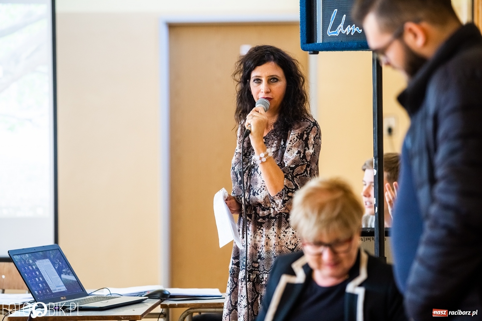 Zdjęcie w galerii na portalu naszraciborz.pl: Turniej Gier i Zabaw Językowych w II LO wiadomości z regionu