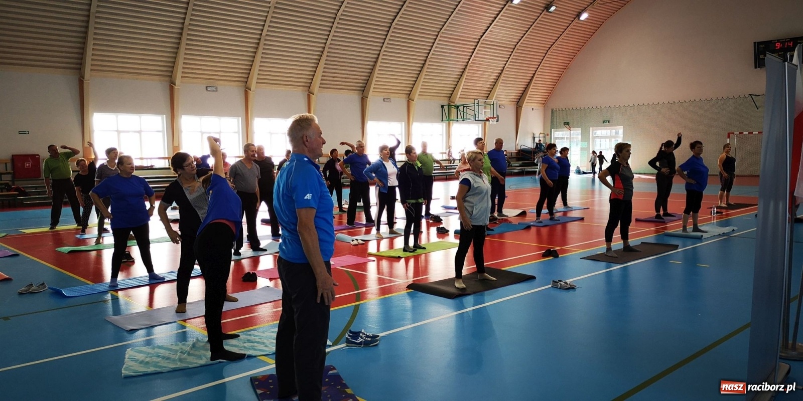 Zdjęcie w galerii na portalu naszraciborz.pl: Seniorze, rusz się! Zajęcia pilates w Krzanowicach  wiadomości z regionu