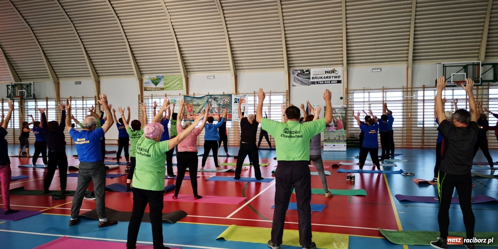 Zdjęcie w galerii na portalu naszraciborz.pl: Seniorze, rusz się! Zajęcia pilates w Krzanowicach  wiadomości z regionu