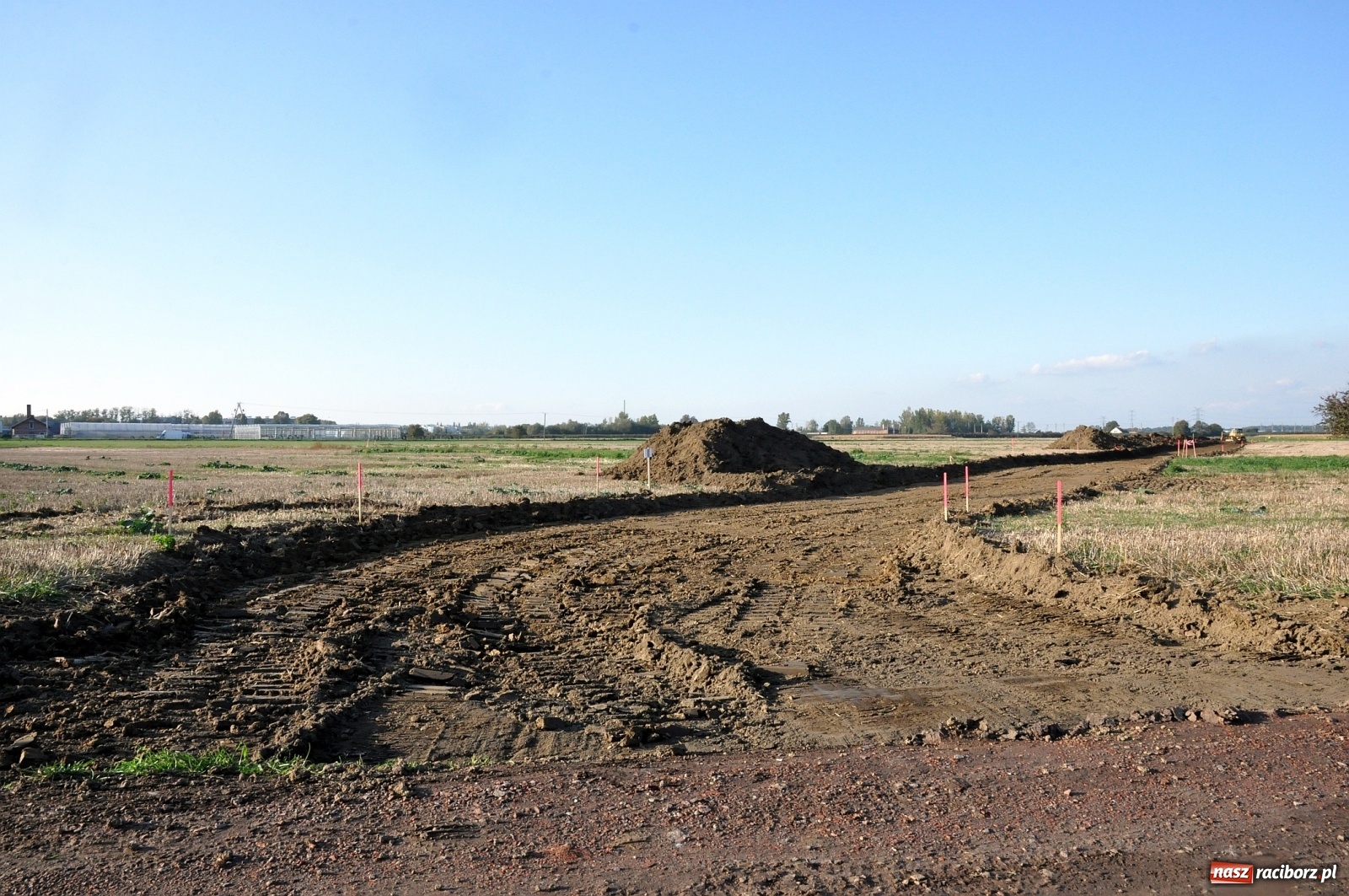 Zdjęcie w galerii na portalu naszraciborz.pl: Od strony Rybnickiej ruszyły już prace przy wschodniej obwodnicy Raciborza [FOTO]  wiadomości z regionu