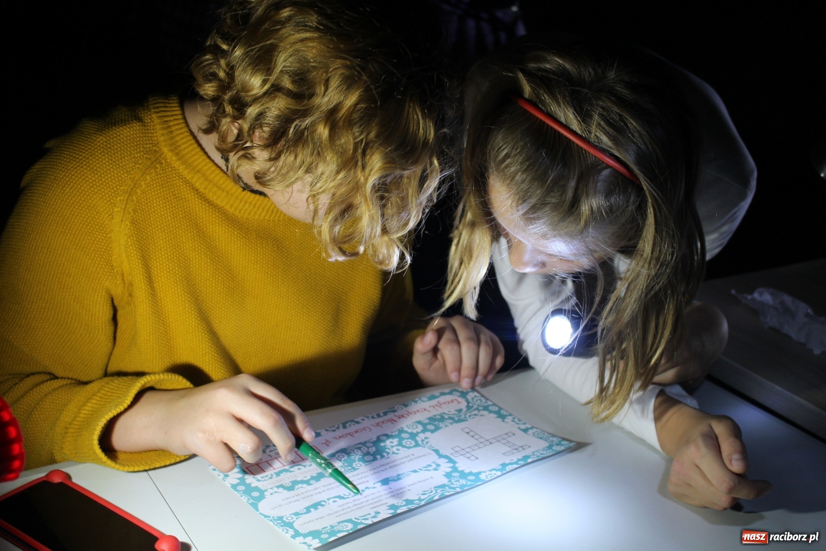 Zdjęcie w galerii na portalu naszraciborz.pl: Noc Bibliotek w Nędzy za nami wiadomości z regionu