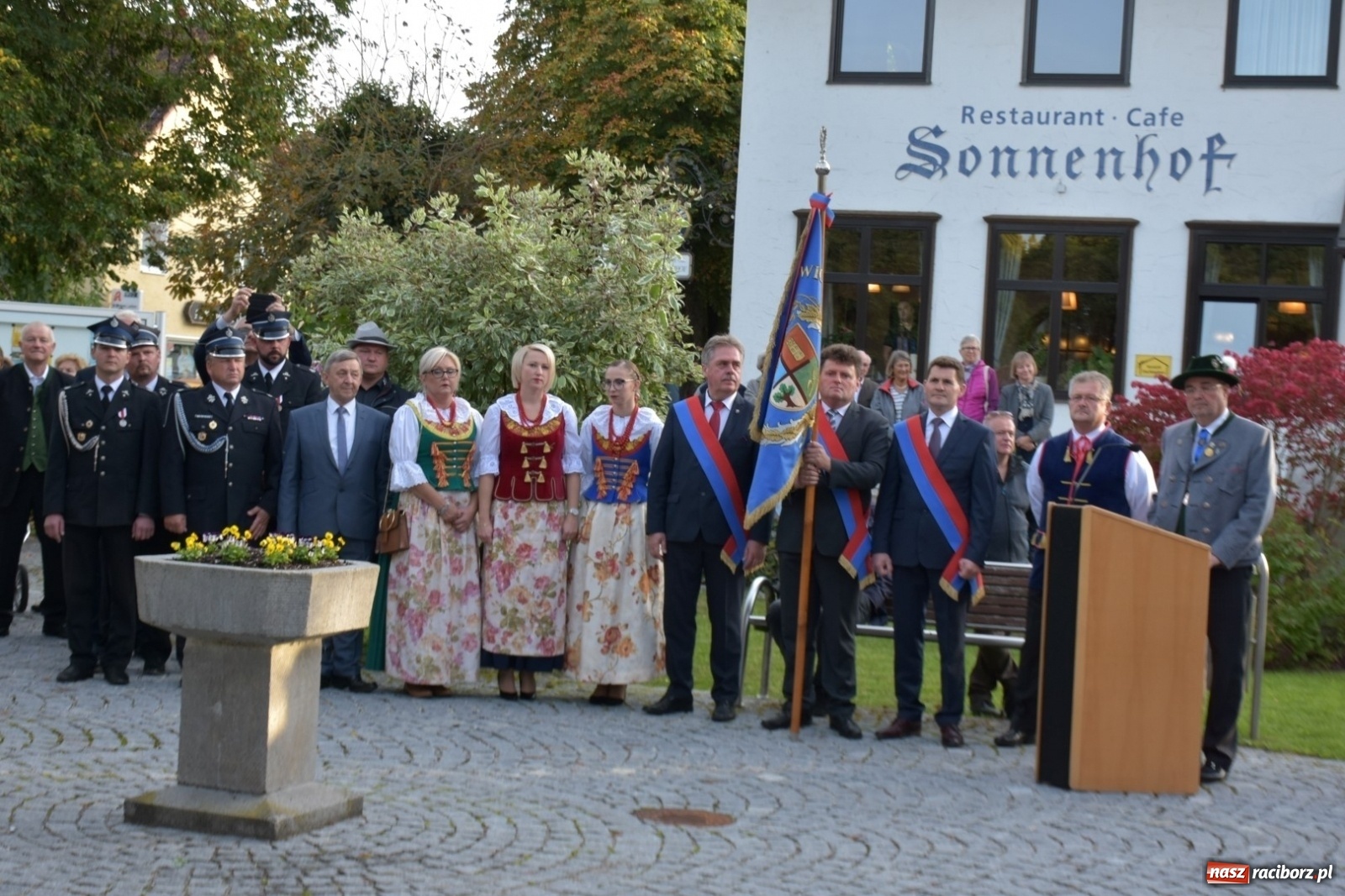 Zdjęcie w galerii na portalu naszraciborz.pl: 20-lecie partnerstwa Krzyżanowic z gminą Seeshaupt  wiadomości z regionu