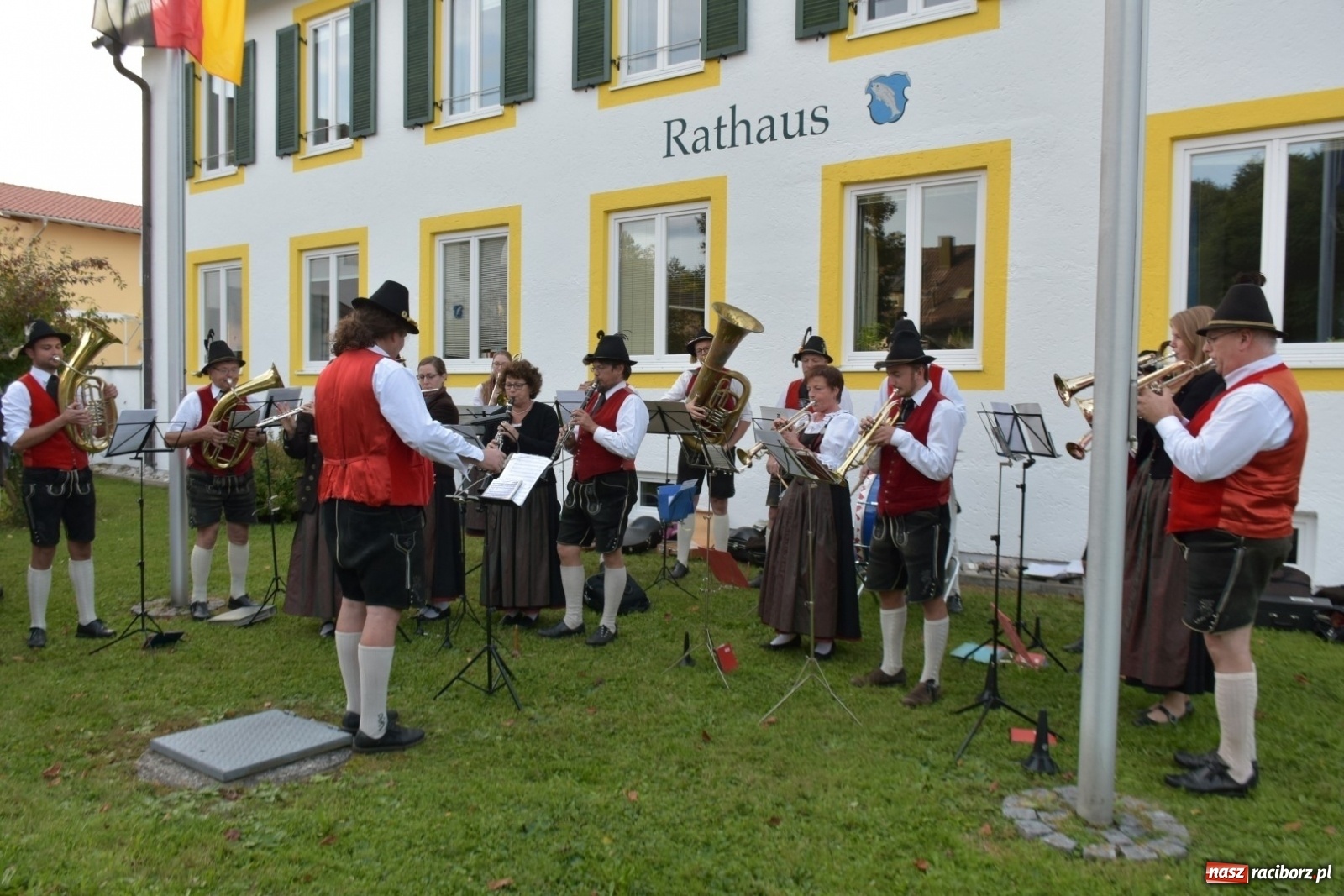 Zdjęcie w galerii na portalu naszraciborz.pl: 20-lecie partnerstwa Krzyżanowic z gminą Seeshaupt  wiadomości z regionu