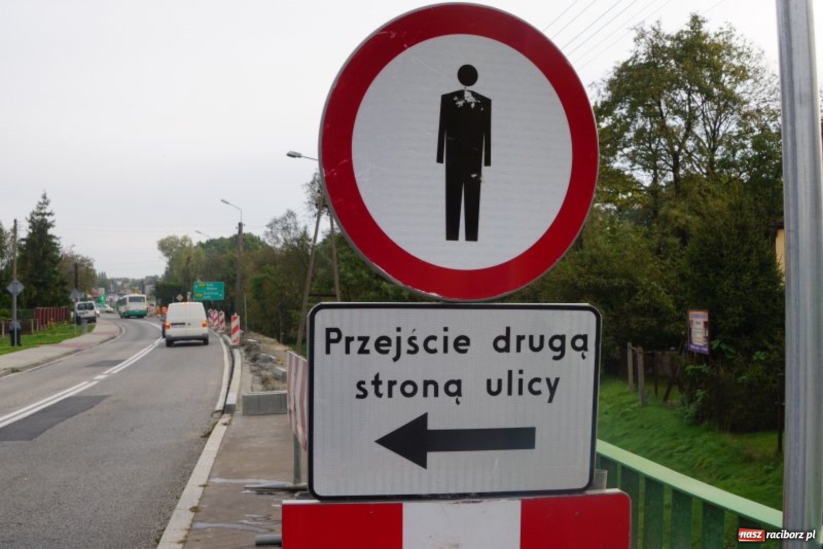 Zdjęcie w galerii na portalu naszraciborz.pl: Remont Gliwickiej i Odrodzenia. Kierowcy bądźcie cierpliwi!  wiadomości z regionu