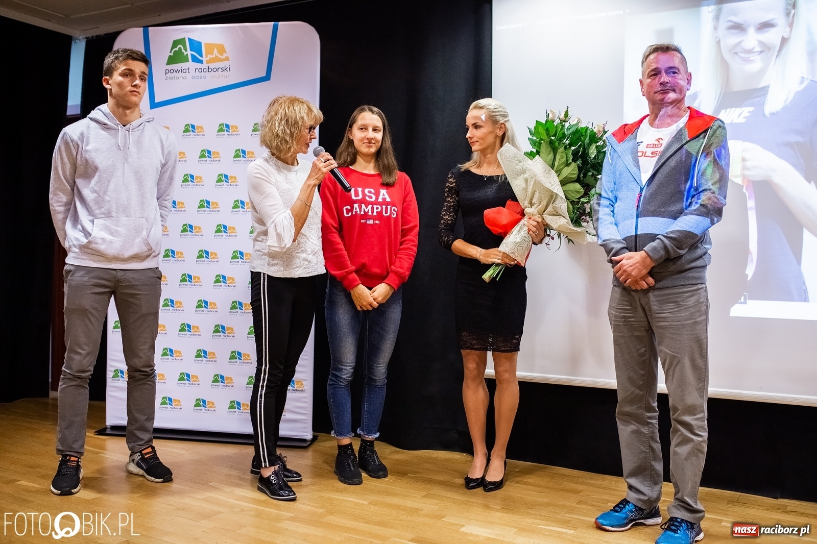 Zdjęcie w galerii na portalu naszraciborz.pl: Raciborska królowa lekkiej atletyki spotkała się z fanami [FOTO i WIDEO] wiadomości z regionu