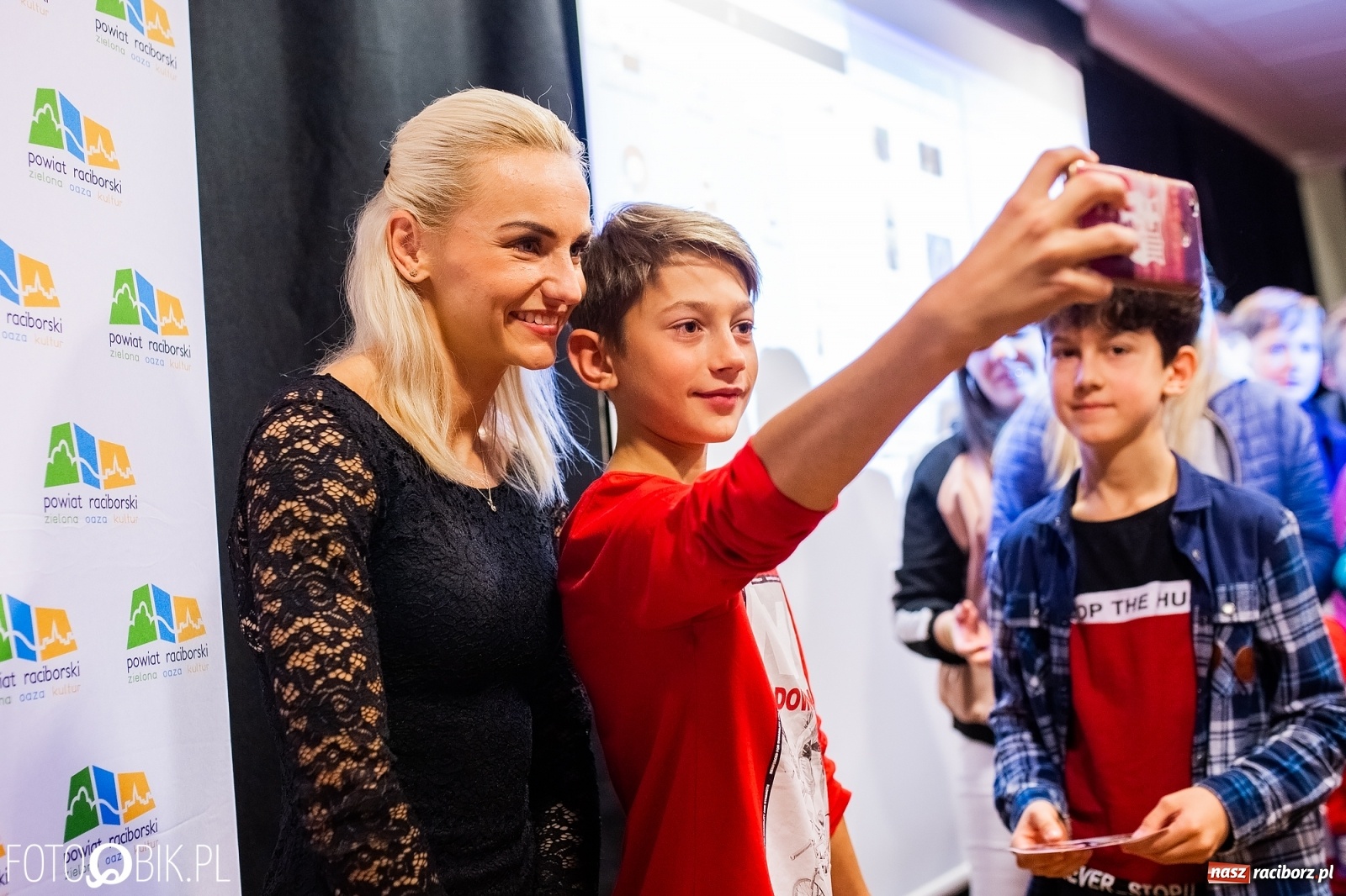 Zdjęcie w galerii na portalu naszraciborz.pl: Raciborska królowa lekkiej atletyki spotkała się z fanami [FOTO i WIDEO] wiadomości z regionu