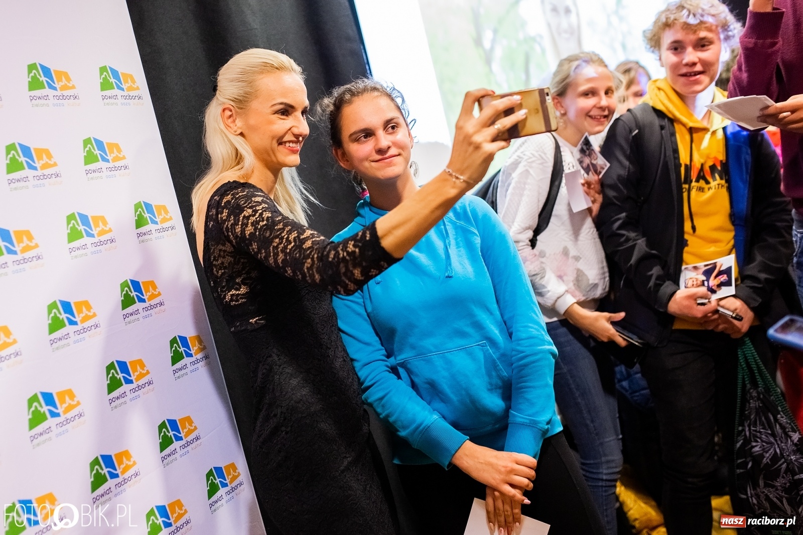 Zdjęcie w galerii na portalu naszraciborz.pl: Raciborska królowa lekkiej atletyki spotkała się z fanami [FOTO i WIDEO] wiadomości z regionu