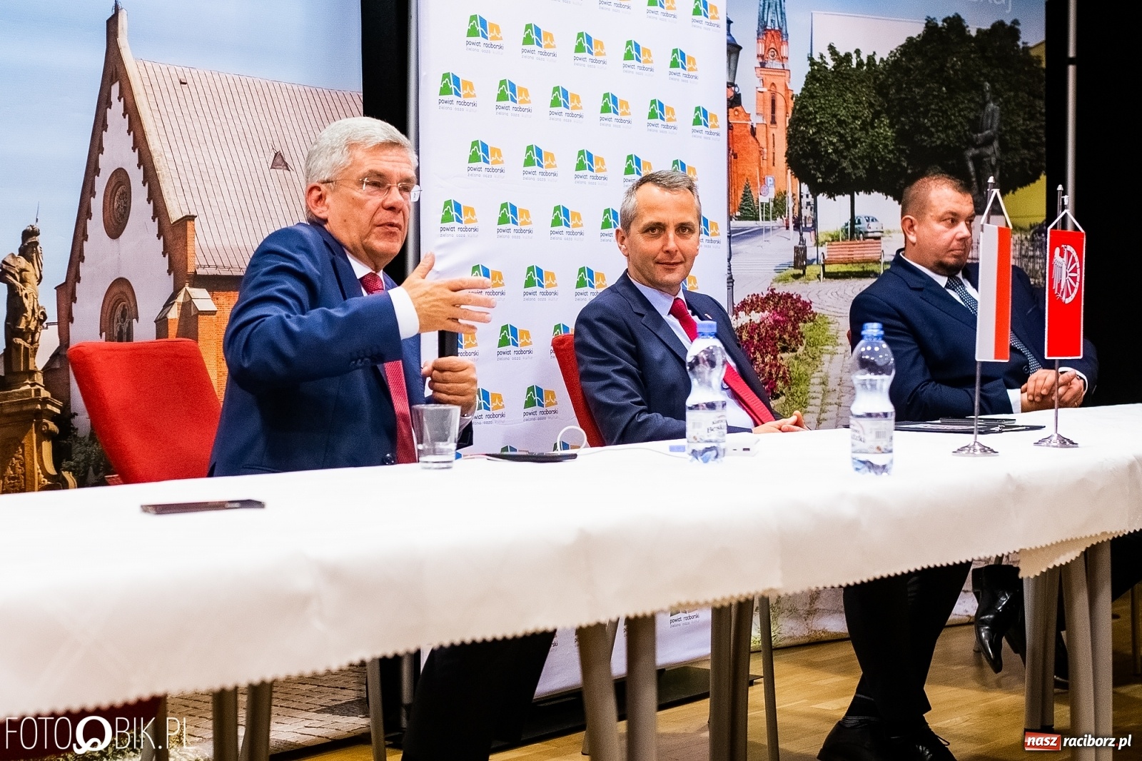 Zdjęcie w galerii na portalu naszraciborz.pl: Marszałek Senatu odwiedził Racibórz [FOTO i WIDEO] wiadomości z regionu