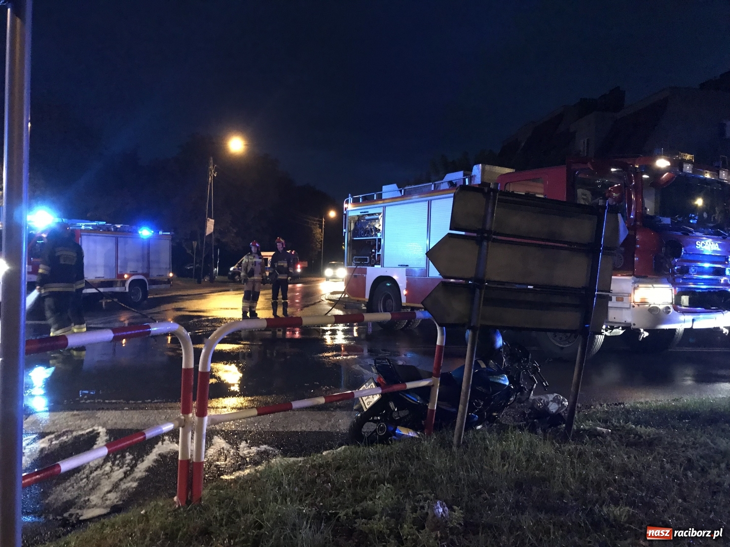 Zdjęcie w galerii na portalu naszraciborz.pl: Wypadek na skrzyżowaniu Mariańska-Ocicka [FOTO] wiadomości z regionu