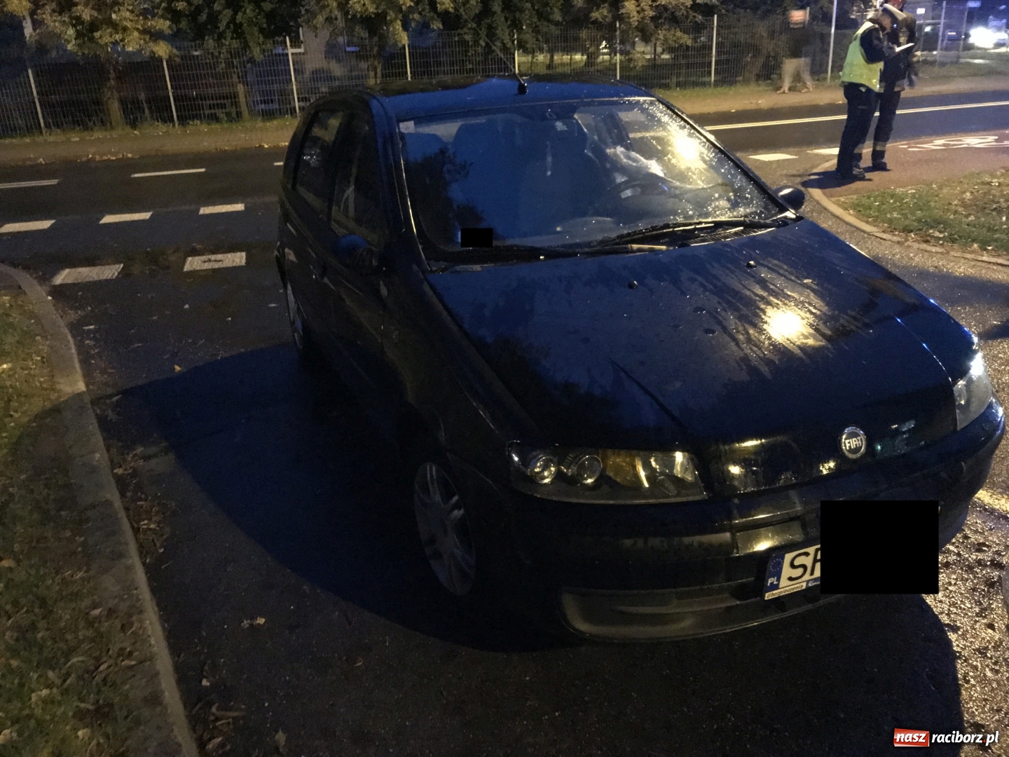 Zdjęcie w galerii na portalu naszraciborz.pl: Wypadek na skrzyżowaniu Mariańska-Ocicka [FOTO] wiadomości z regionu