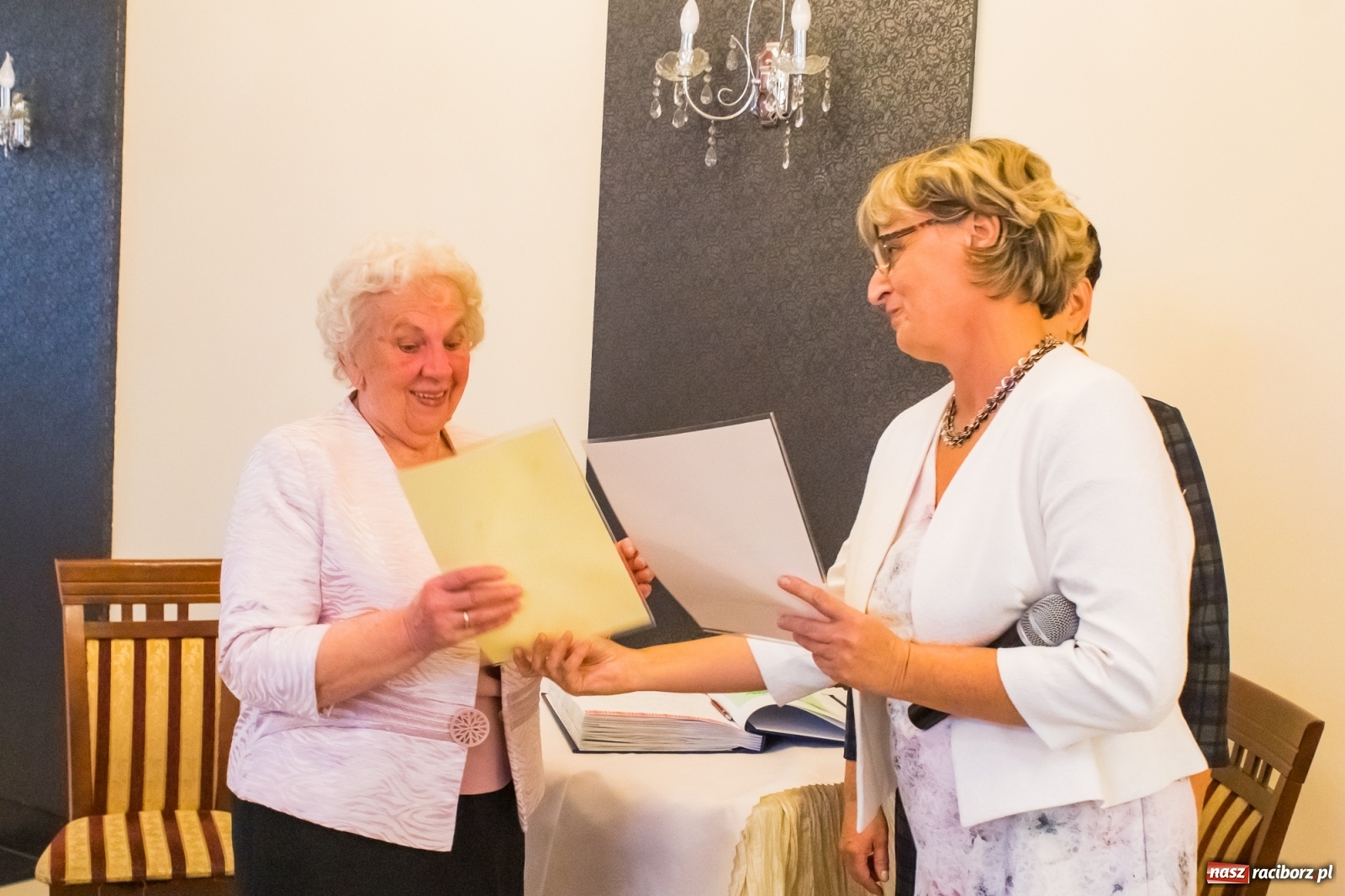 Zdjęcie w galerii na portalu naszraciborz.pl: Emeryci i renciści ZNP świętowali Dzień Edukacji Narodowej [FOTO i WIDEO] wiadomości z regionu