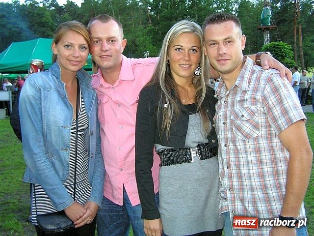 Zdjęcie w galerii na portalu naszraciborz.pl: Show Dody w Szymocicach wiadomości z regionu