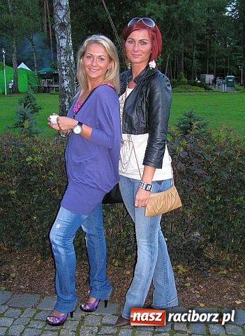 Zdjęcie w galerii na portalu naszraciborz.pl: Show Dody w Szymocicach wiadomości z regionu