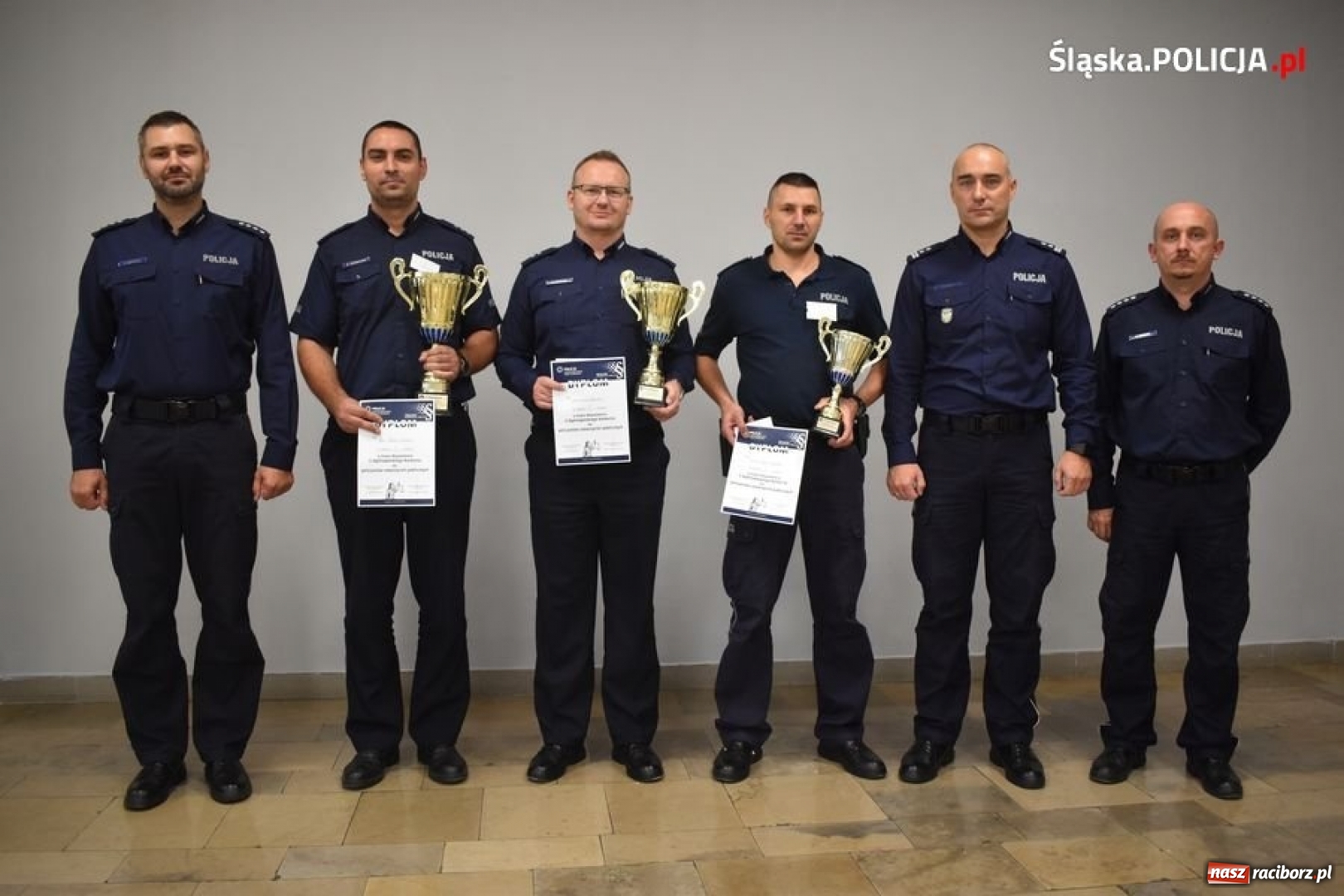 Zdjęcie w galerii na portalu naszraciborz.pl: Policjant oskarżyciel. Sukces funkcjonariusza z Raciborza  wiadomości z regionu