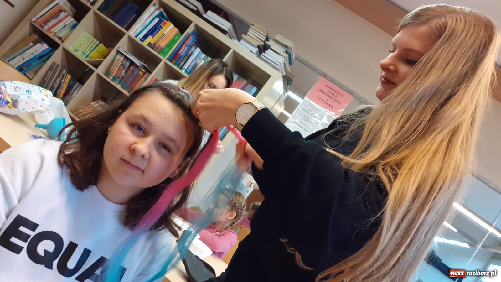 Zdjęcie w galerii na portalu naszraciborz.pl: Dzień otwarty w młodzieżowym Klubie Strefa wiadomości z regionu