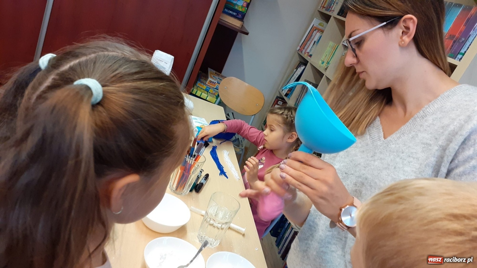 Zdjęcie w galerii na portalu naszraciborz.pl: Dzień otwarty w młodzieżowym Klubie Strefa wiadomości z regionu