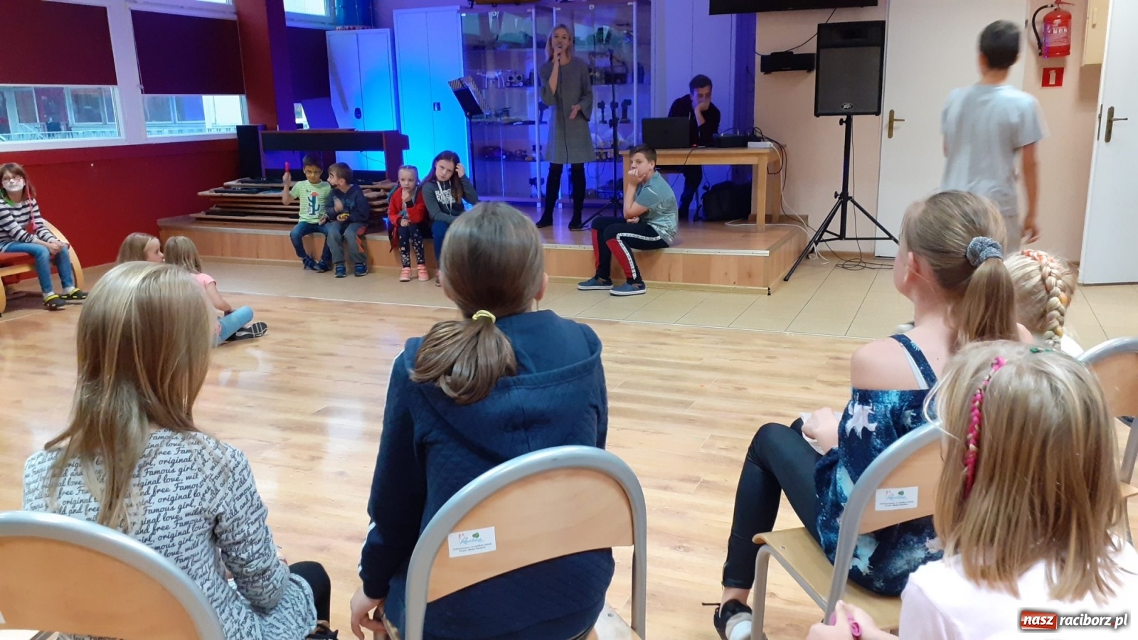 Zdjęcie w galerii na portalu naszraciborz.pl: Dzień otwarty w młodzieżowym Klubie Strefa wiadomości z regionu