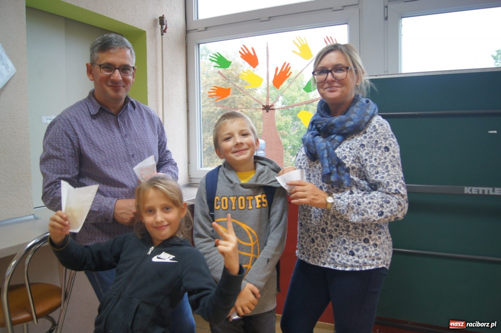 Zdjęcie w galerii na portalu naszraciborz.pl: Dzień otwarty w młodzieżowym Klubie Strefa wiadomości z regionu