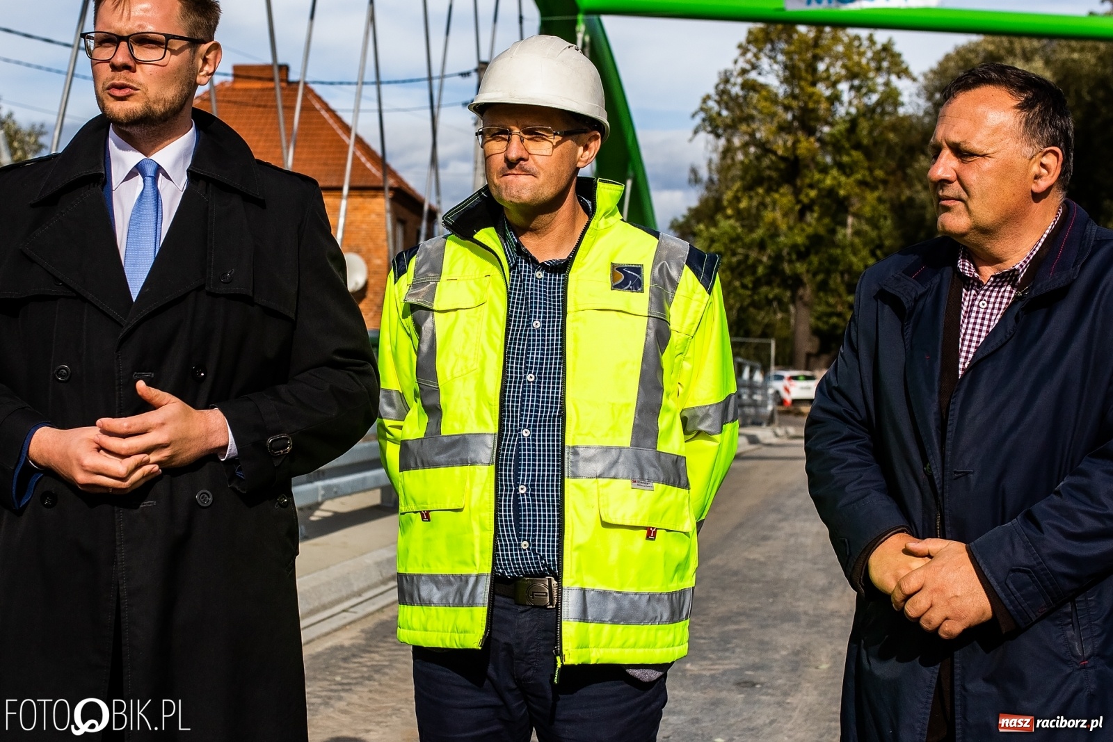 Zdjęcie w galerii na portalu naszraciborz.pl: Pierwsze samochody przejechały po nowym moście w Rudach [FOTO i WIDEO] wiadomości z regionu