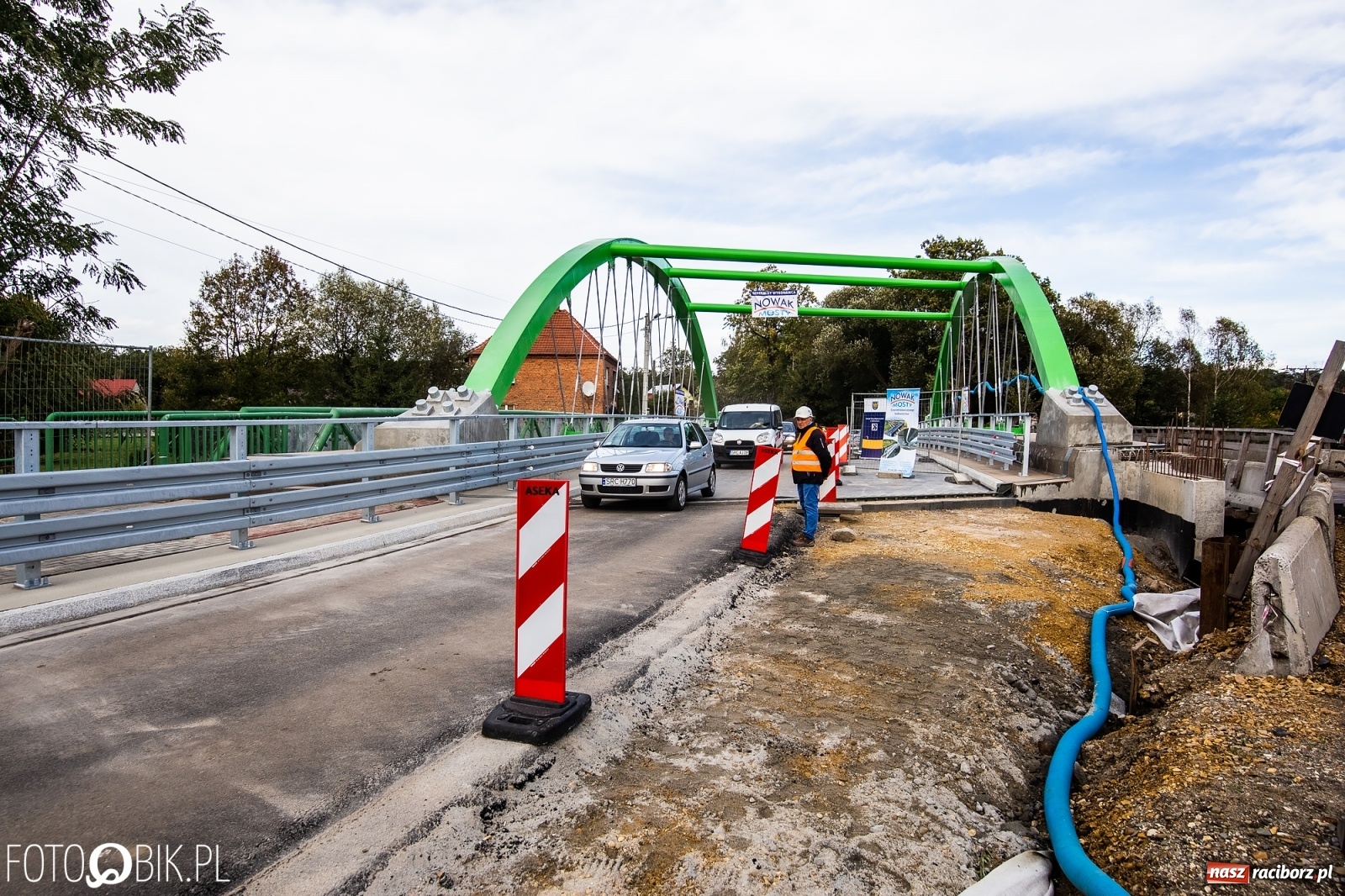 Zdjęcie w galerii na portalu naszraciborz.pl: Pierwsze samochody przejechały po nowym moście w Rudach [FOTO i WIDEO] wiadomości z regionu