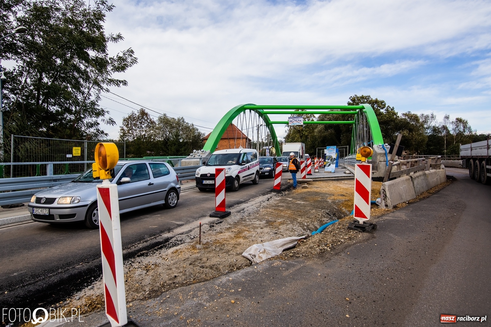 Zdjęcie w galerii na portalu naszraciborz.pl: Pierwsze samochody przejechały po nowym moście w Rudach [FOTO i WIDEO] wiadomości z regionu
