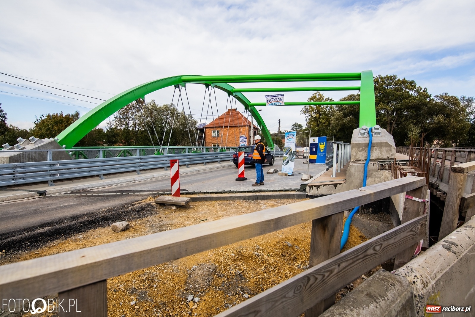 Zdjęcie w galerii na portalu naszraciborz.pl: Pierwsze samochody przejechały po nowym moście w Rudach [FOTO i WIDEO] wiadomości z regionu