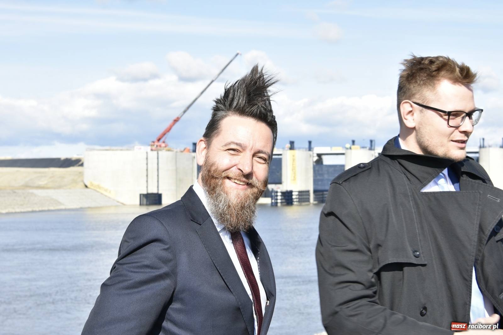 Zdjęcie w galerii na portalu naszraciborz.pl: Wiatr we włosach, czyli briefing przy zaporze  wiadomości z regionu