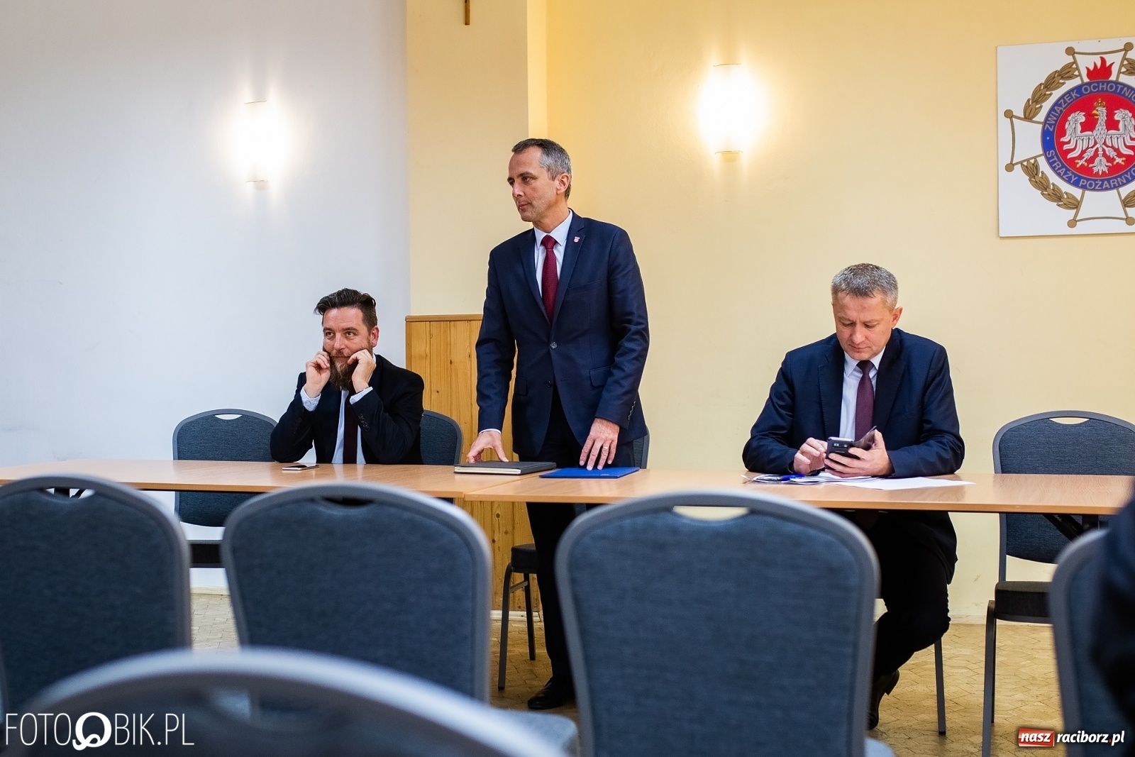 Zdjęcie w galerii na portalu naszraciborz.pl: Zebra na żądanie i fotopułapka. Prezydent w Sudole  wiadomości z regionu