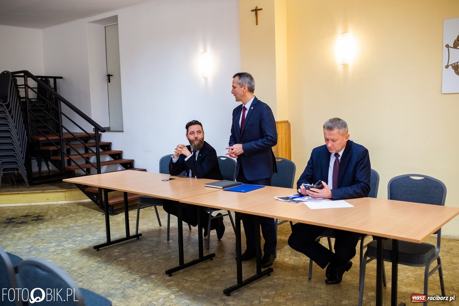 Zdjęcie w galerii na portalu naszraciborz.pl: Zebra na żądanie i fotopułapka. Prezydent w Sudole  wiadomości z regionu