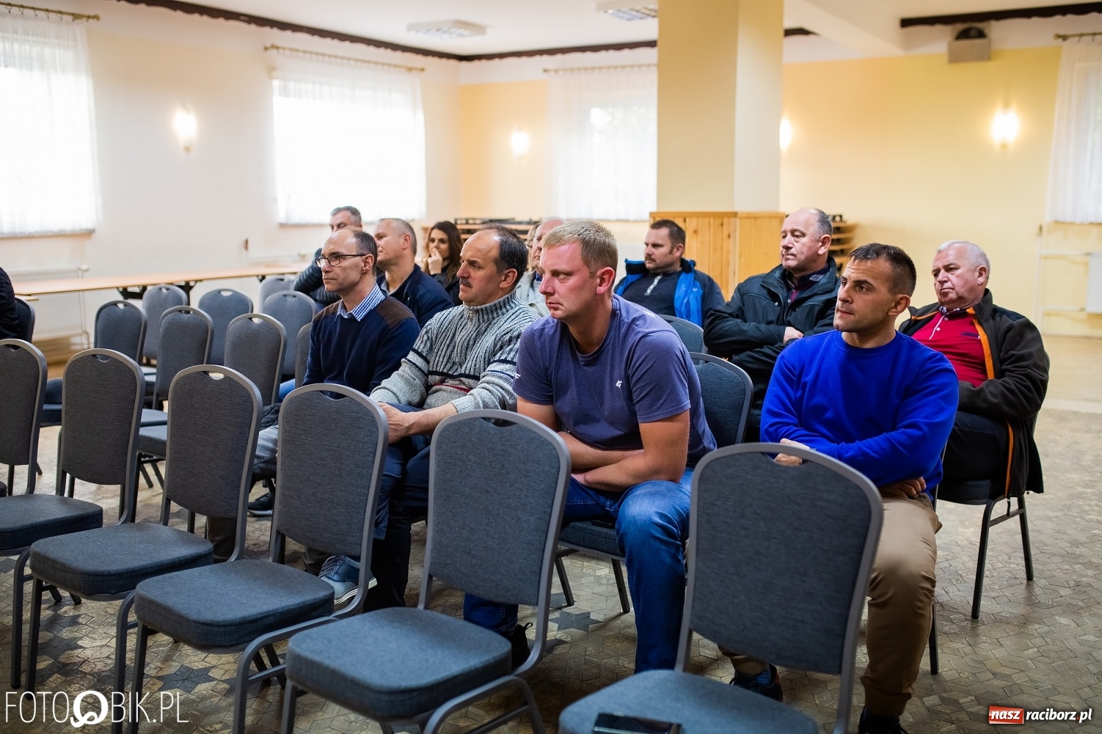 Zdjęcie w galerii na portalu naszraciborz.pl: Zebra na żądanie i fotopułapka. Prezydent w Sudole  wiadomości z regionu