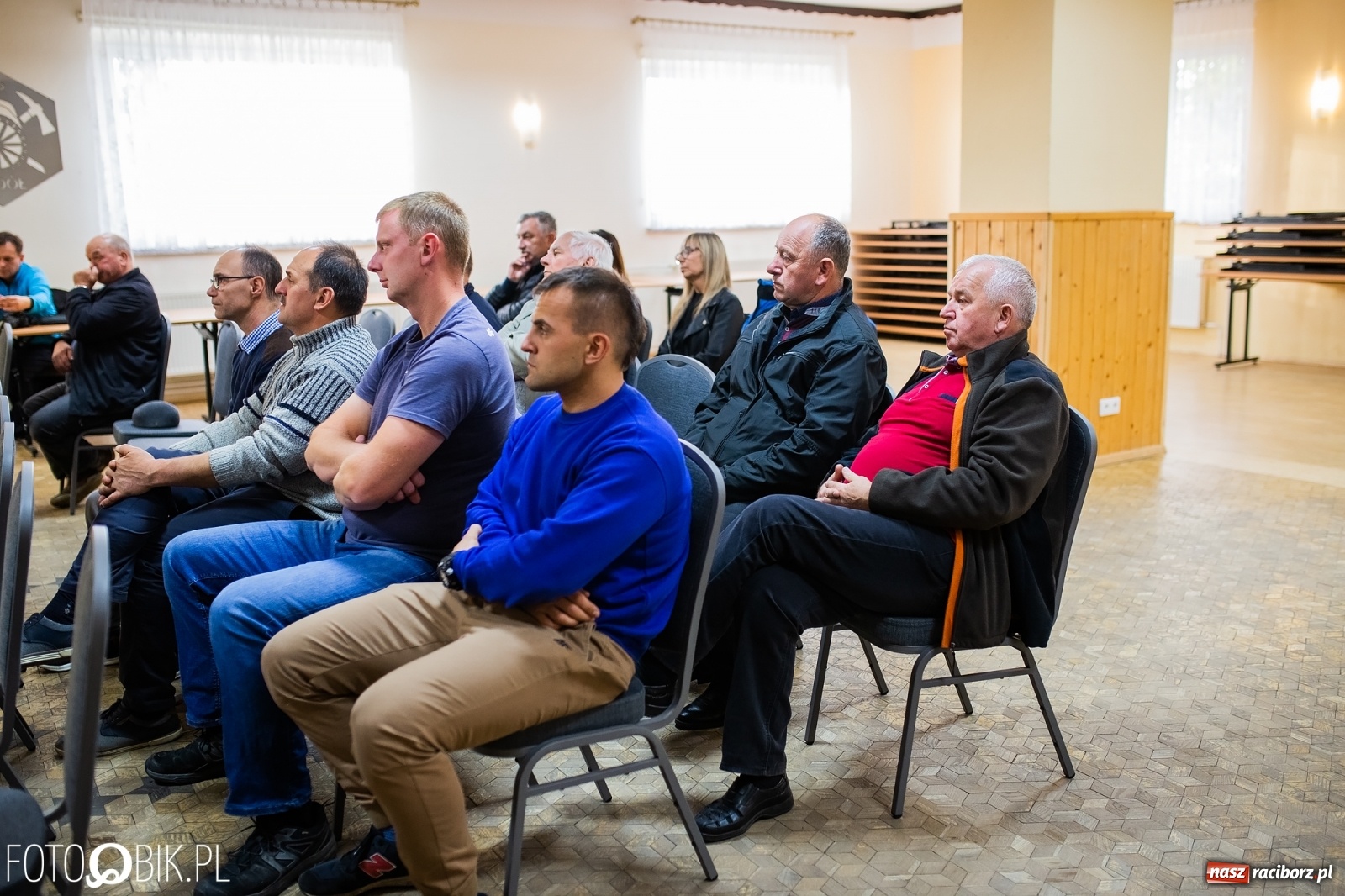 Zdjęcie w galerii na portalu naszraciborz.pl: Zebra na żądanie i fotopułapka. Prezydent w Sudole  wiadomości z regionu