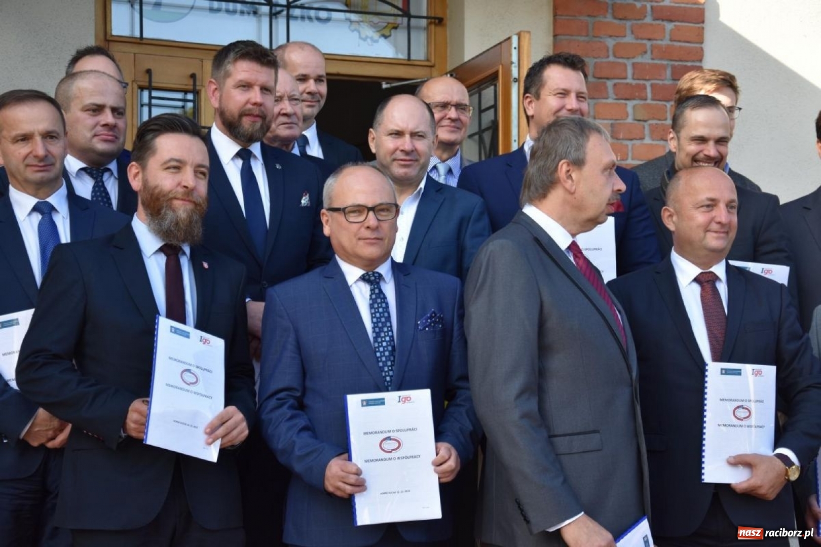 Zdjęcie w galerii na portalu naszraciborz.pl: Podpisano historyczne memorandum o współpracy wiadomości z regionu