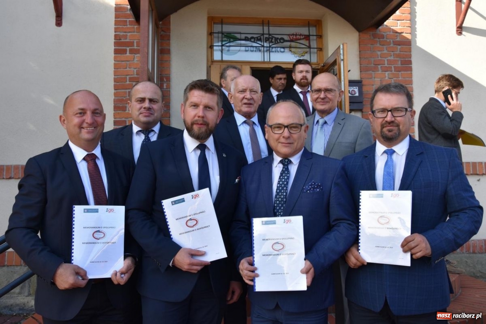 Zdjęcie w galerii na portalu naszraciborz.pl: Podpisano historyczne memorandum o współpracy wiadomości z regionu