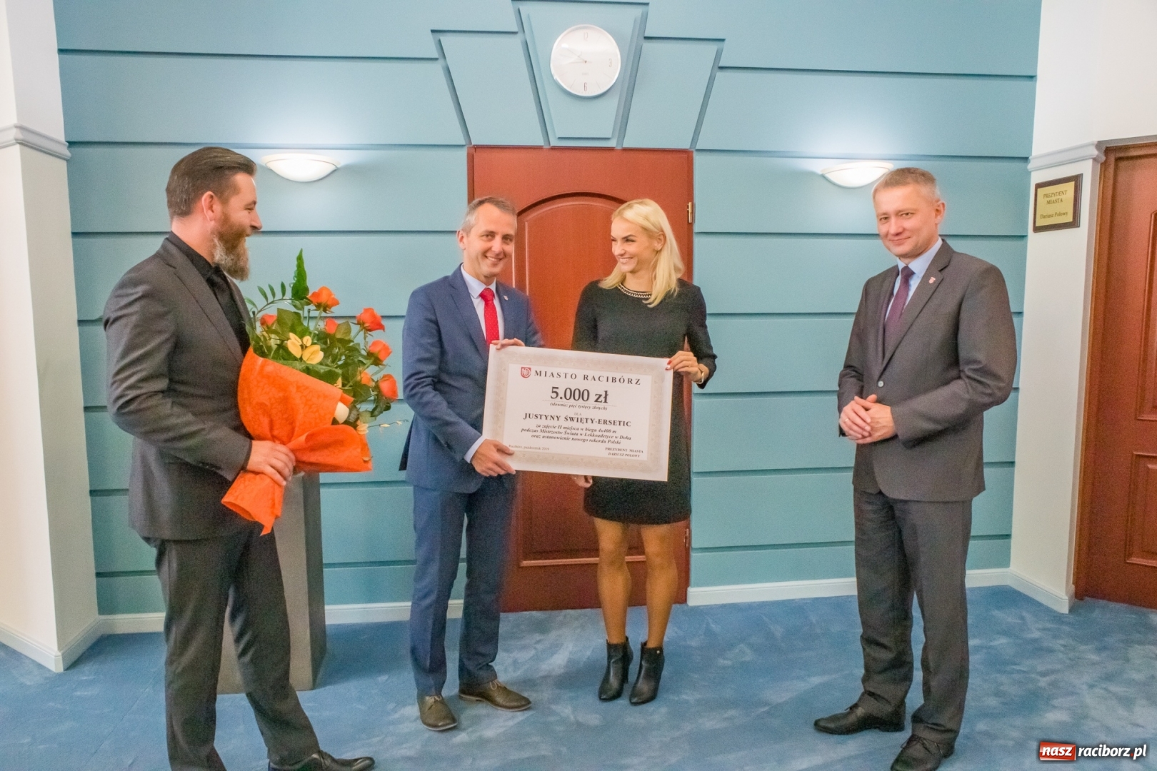 Zdjęcie w galerii na portalu naszraciborz.pl: Srebrna Justyna u prezydenta  wiadomości z regionu