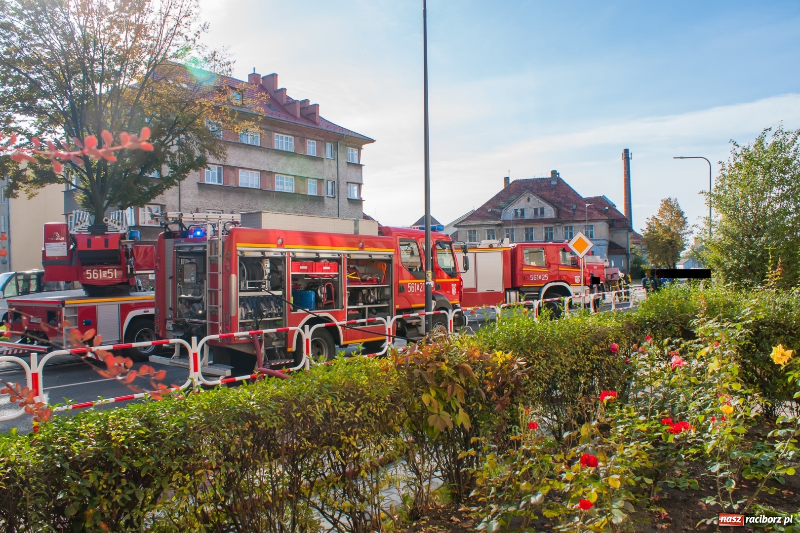 Zdjęcie w galerii na portalu naszraciborz.pl: Pożar w budynku przy Kościuszki. Straż nie wyklucza podpalenia! [FOTO i WIDEO] wiadomości z regionu