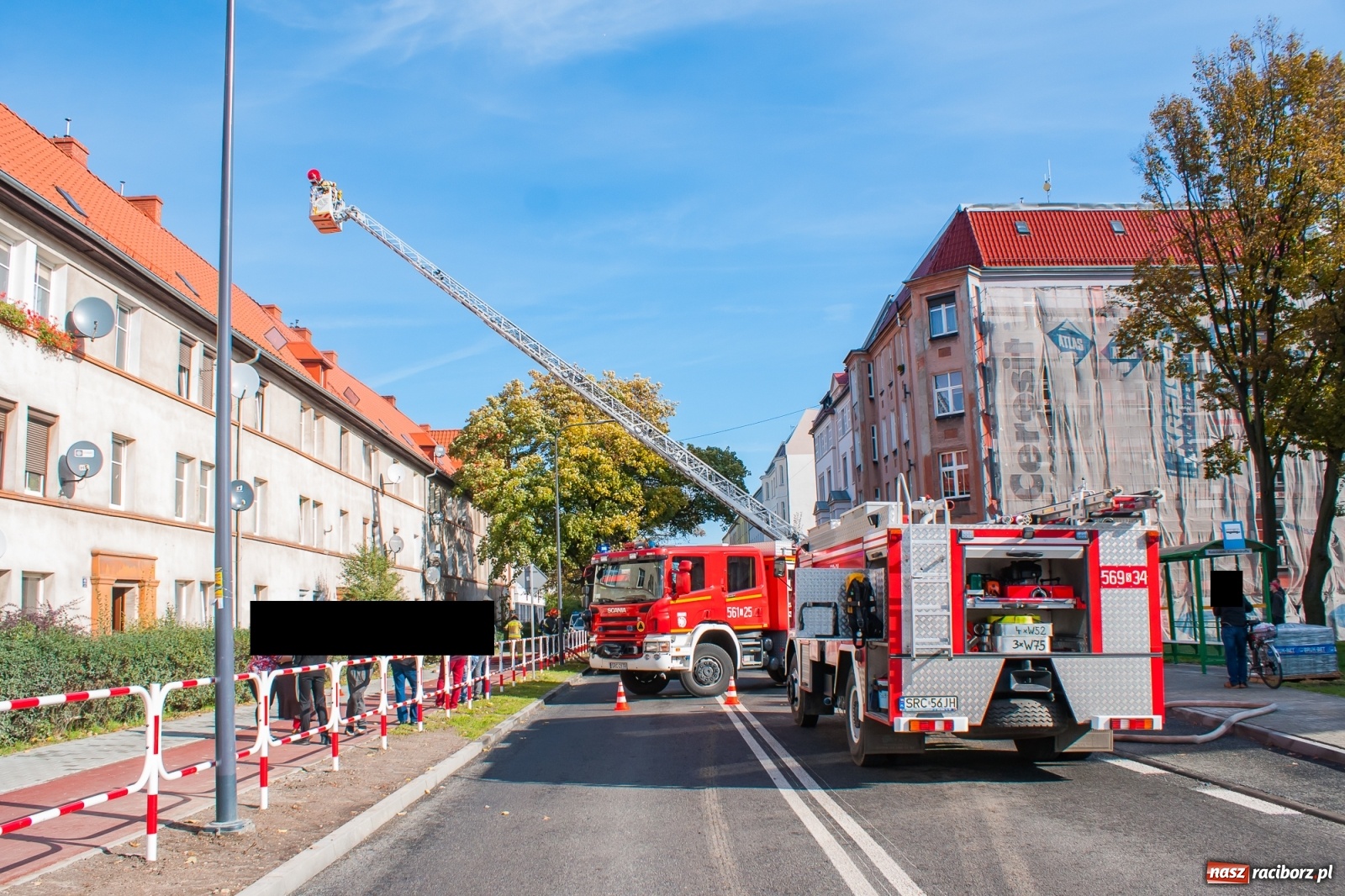 Zdjęcie w galerii na portalu naszraciborz.pl: Pożar w budynku przy Kościuszki. Straż nie wyklucza podpalenia! [FOTO i WIDEO] wiadomości z regionu