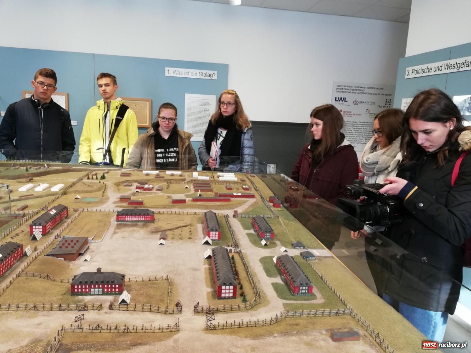 Zdjęcie w galerii na portalu naszraciborz.pl: Zachować pamięć. Odkrywanie polsko-niemieckich relacji wiadomości z regionu