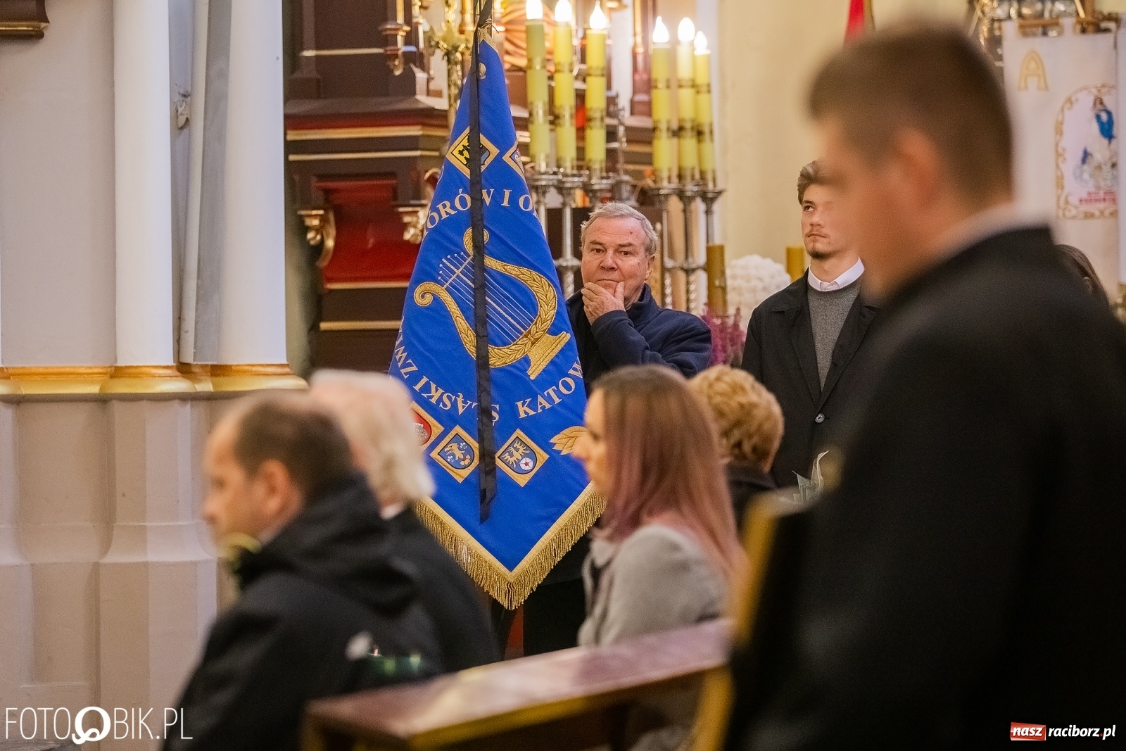 Zdjęcie w galerii na portalu naszraciborz.pl: Ostatnie pożegnanie śp. Maestro Piotra Libery wiadomości z regionu